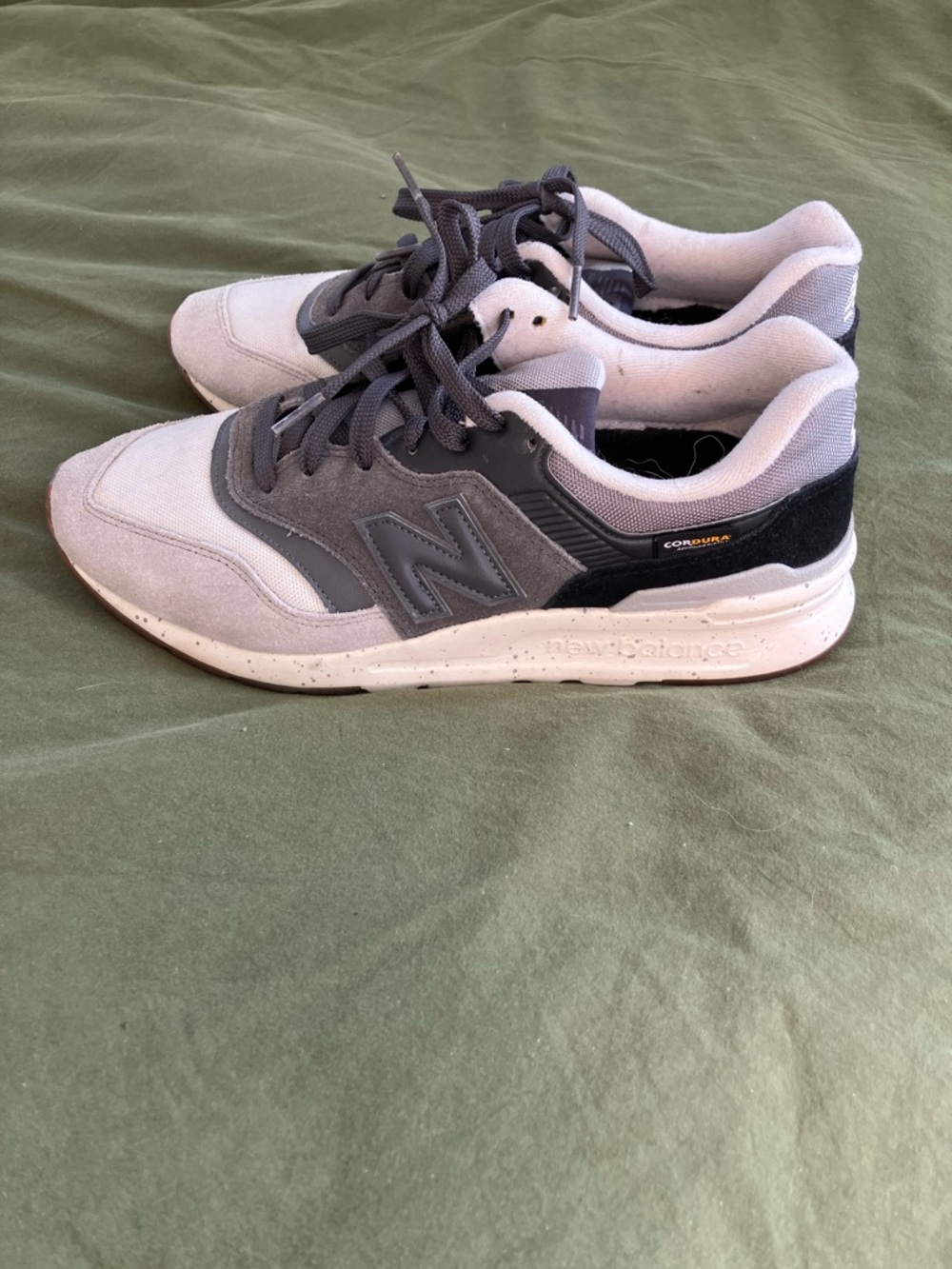 New Balance Men's 997H